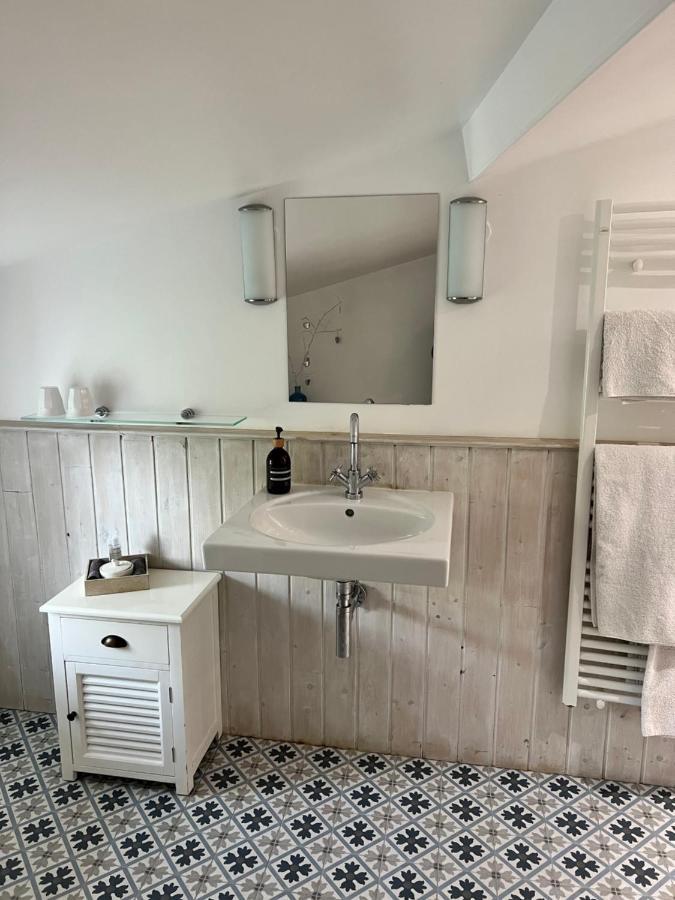 La Girarde Bed & Breakfast Saint-Quentin-de-Caplong Екстериор снимка